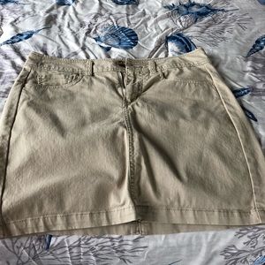 Women’s American Eagle skirt size 4